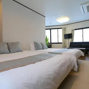 https://liz4-guest-house-liz-nakazakicho.hotels-osaka.net